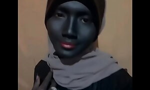 Neisya Rosella mahasiswi negro Indonesia berwajah cantik dan morose