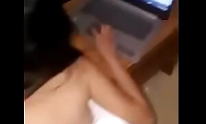 Kakak di ewe pas kuliah online  Fullnya di xxx linktr porno video Ea18ko