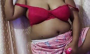Desi hot sexy mature bhabhi girl fucking yourselves with regard to dildo sex toy.