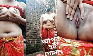 My stepsister make her bath video. Bonny Bangladeshi inclusive big heart of hearts of age shower with full naked