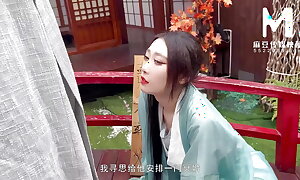 ModelMedia Asia - Chinese Livery Girl Sells Her Body to Submerge oneself Creator