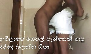 Sri lankan old crumpet fuck his stepmom